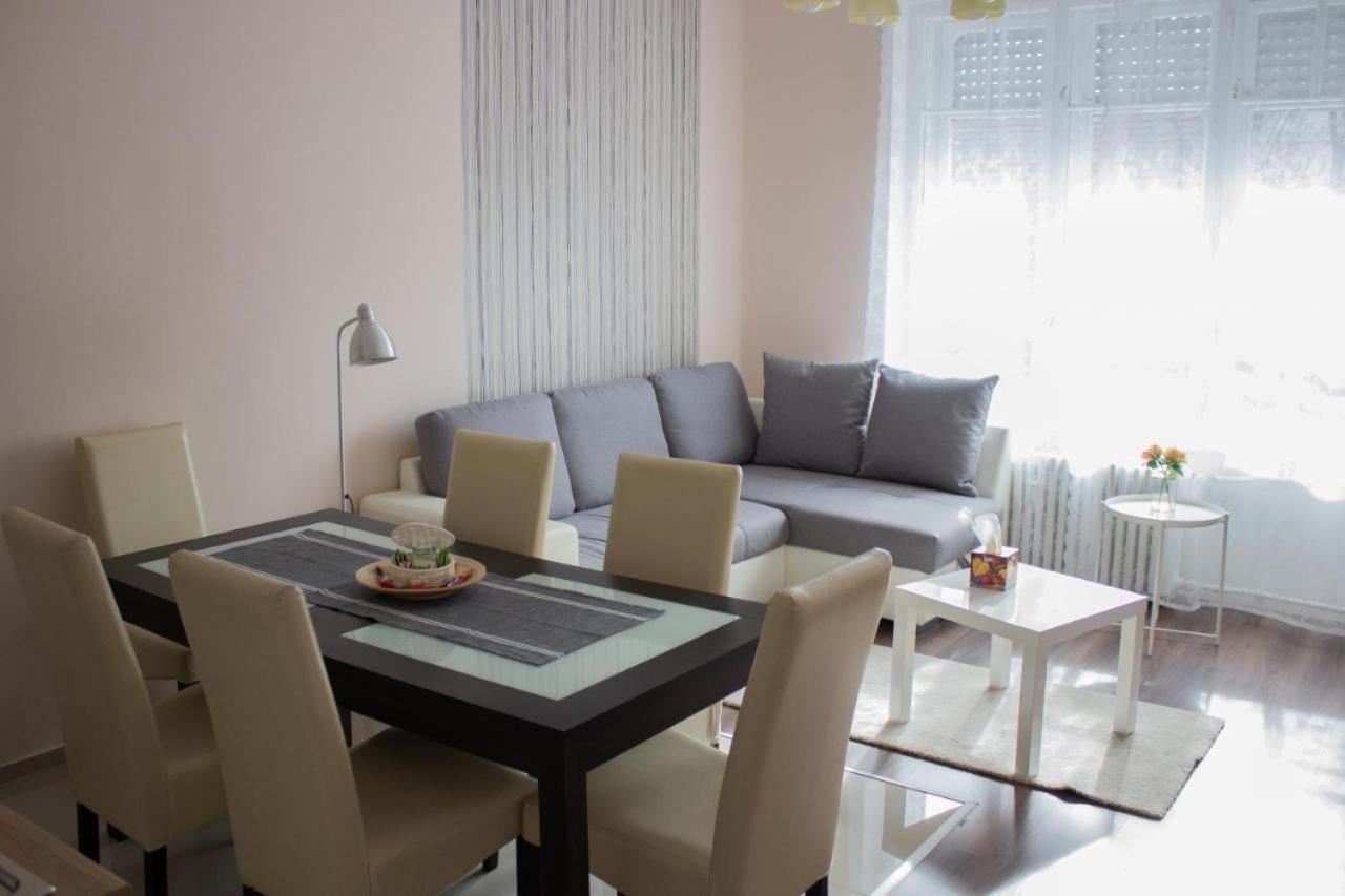 Broadway Apartments B3 데브레첸 외부 사진