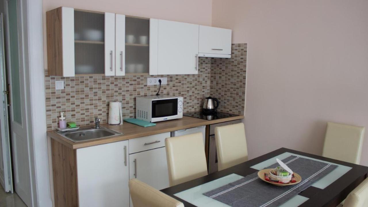 Broadway Apartments B3 데브레첸 외부 사진
